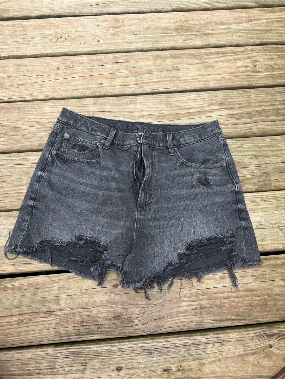 American Eagle - Classic Distressed Black Denim Stretchy Shorts